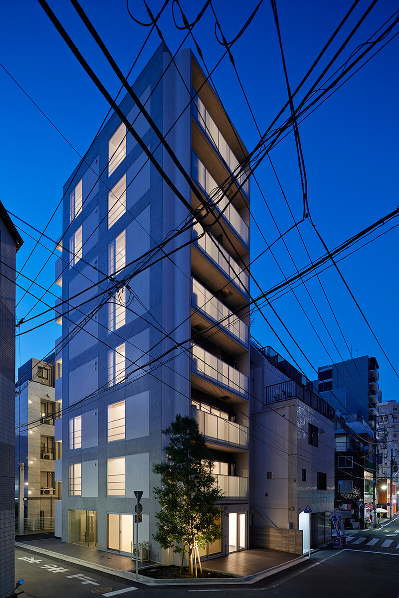 夜景外観 賃貸併用住宅 自宅兼賃貸マンション建替え事例 デザイナーズマンション