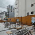 【建築家による高級賃貸】新宿区市ヶ谷デザイナーズマンション設計監理｜着工78日目　1階壁型枠建て込みと床仕様ディテールの検討