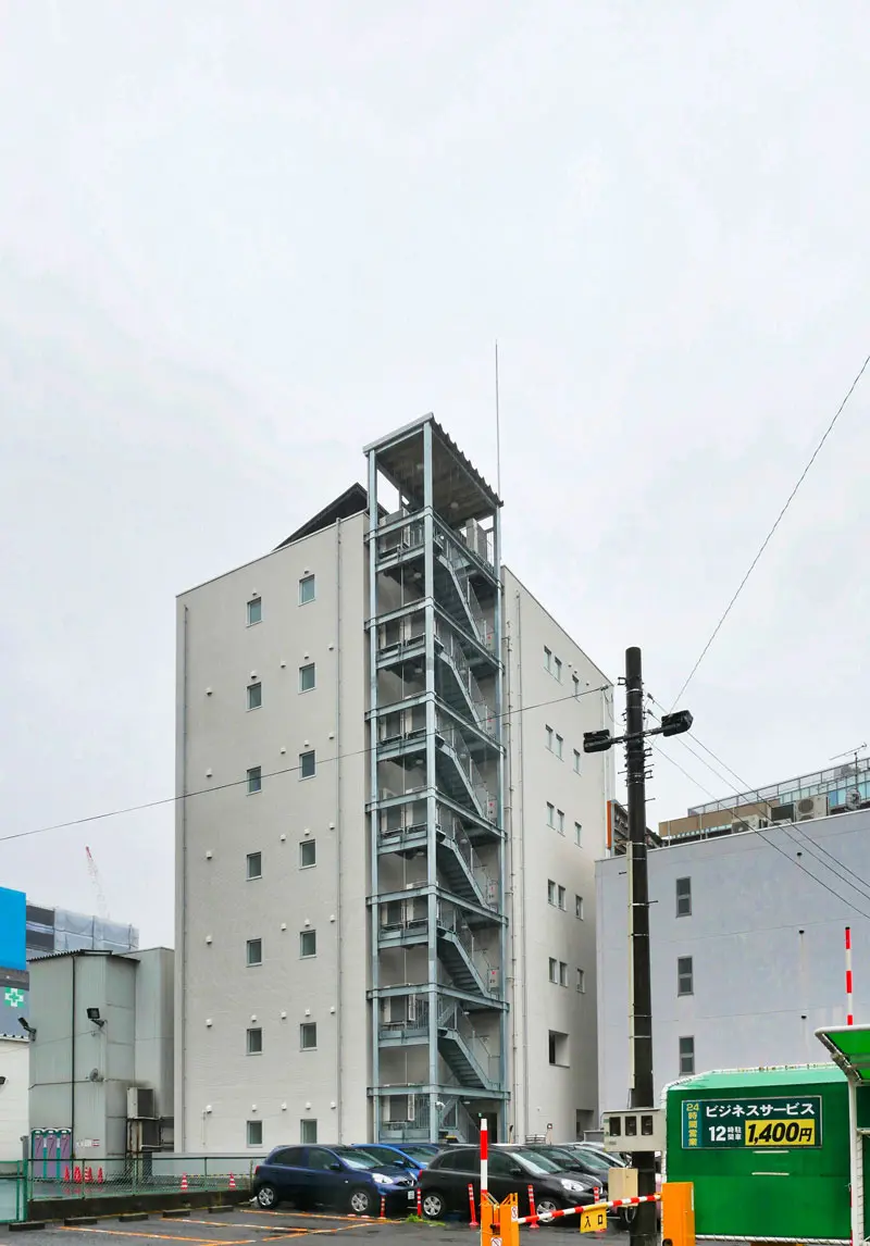 宮城県の有名建築：高惣木工ビル：日本初の製材による純木造７階建て事務所ビル
