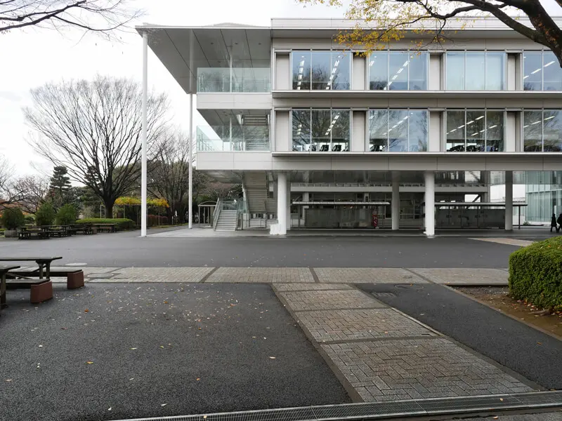 芝浦工業大学大宮キャンパス2号館｜埼玉県の有名建築｜住宅/ビル/マンション設計者の建もの探訪