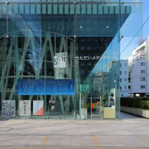 仙台メディアテーク外観