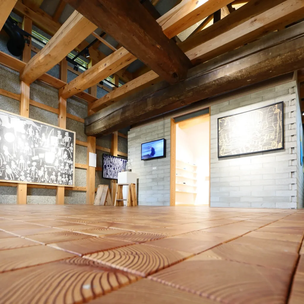 はじまりの美術館|ギャラリー2から展示室3の眺め|福島県の有名建築